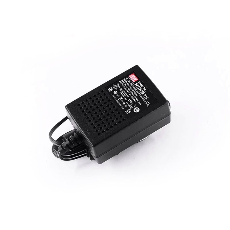 GST25U05-P1J MEANWELL 20W 5VDC 4A 115/230VACAC-DCAdaptador industrialVerde confiable